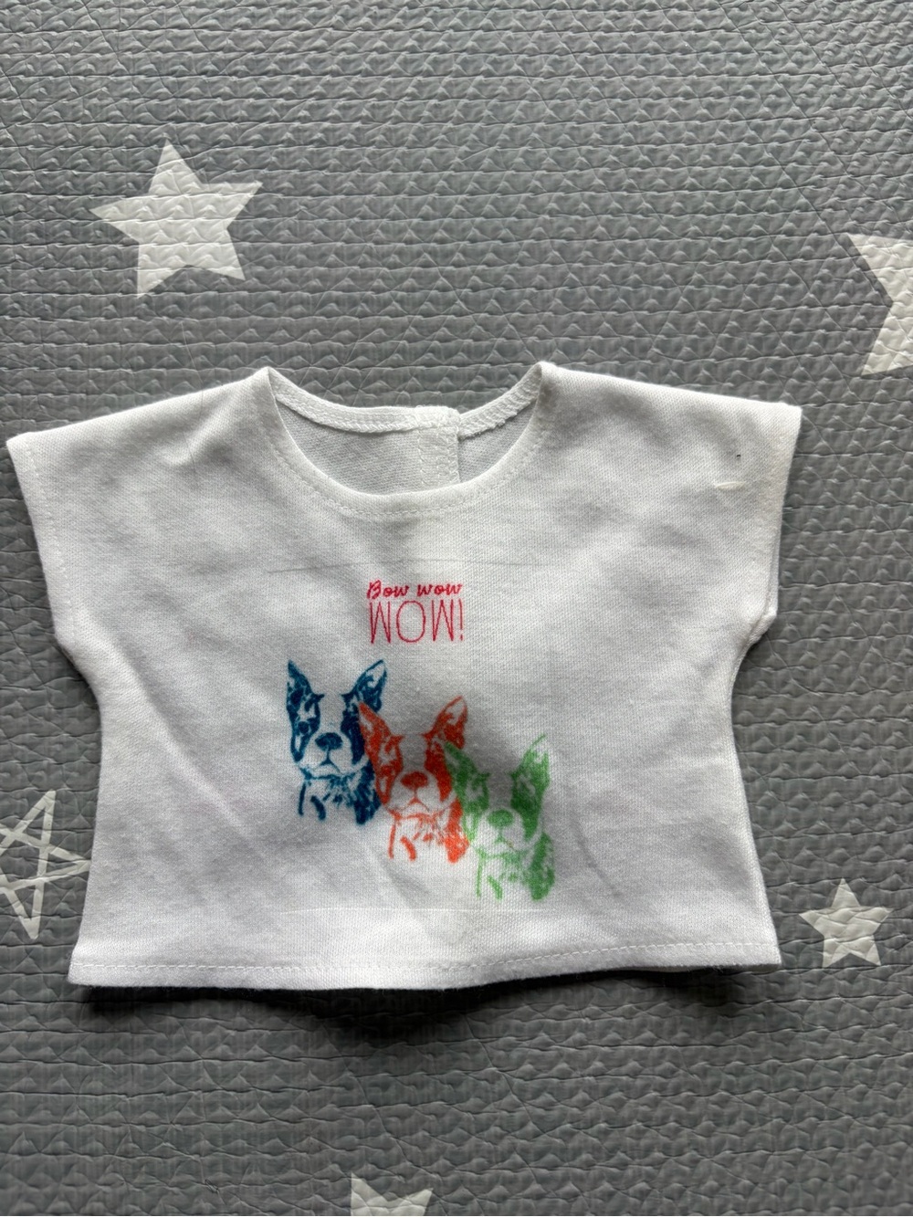 American Girl White Tee with Blue Orange and Green Puppy Print top